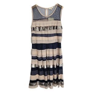 𝅺ryu Party Dress Size Large NWT sleeveless